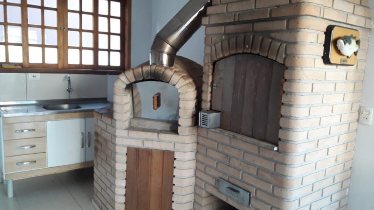 Casa de Condomínio com 4 Quartos à Venda, 260 m² em Botujuru - Mogi das Cruzes