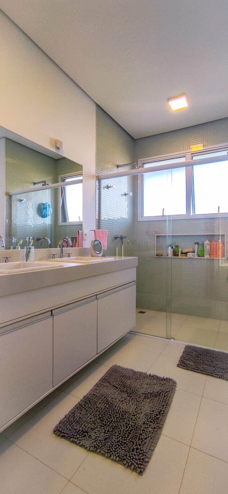 Imagem Casa de Condomínio com 3 Quartos à Venda, 340 m²em Medeiros - Jundiaí