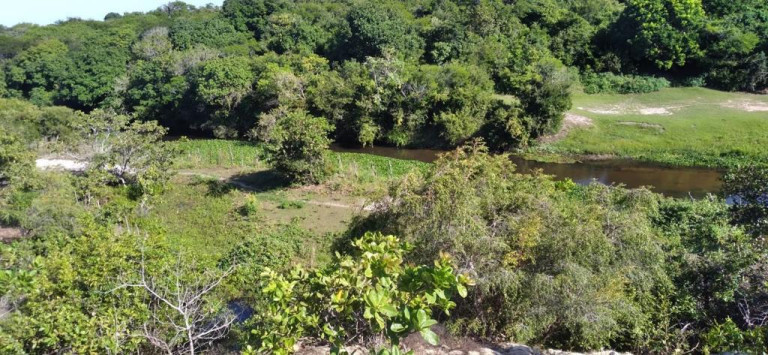 Imagem Terreno à Venda, 5.658 m²em Pajuçara - Natal