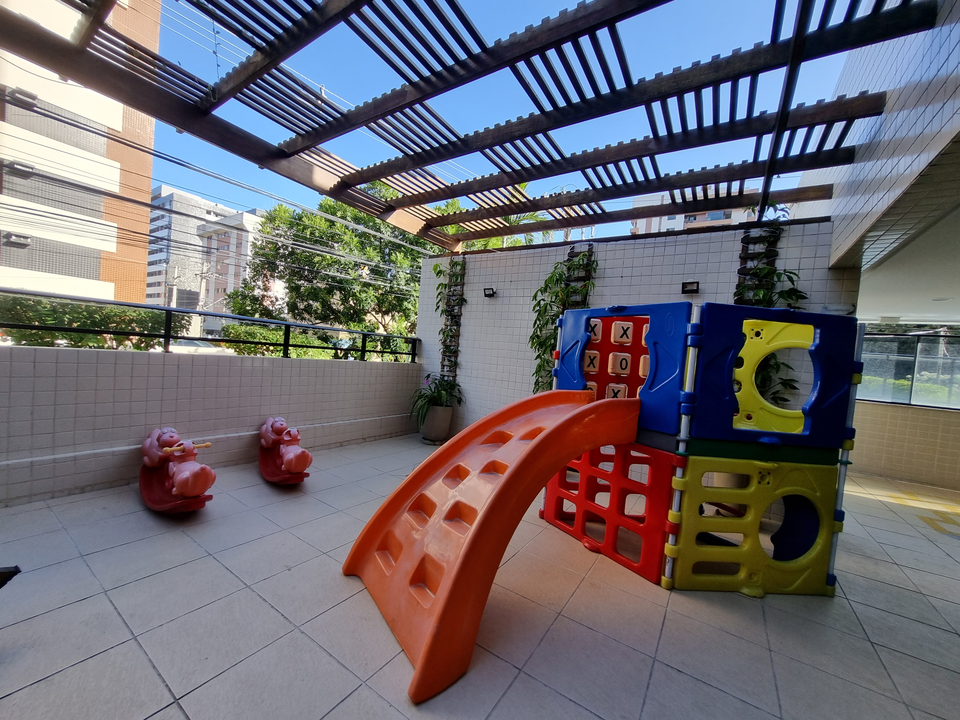 Imagem Apartamento com 3 Quartos à Venda, 110 m²em Ponta Verde - Maceió