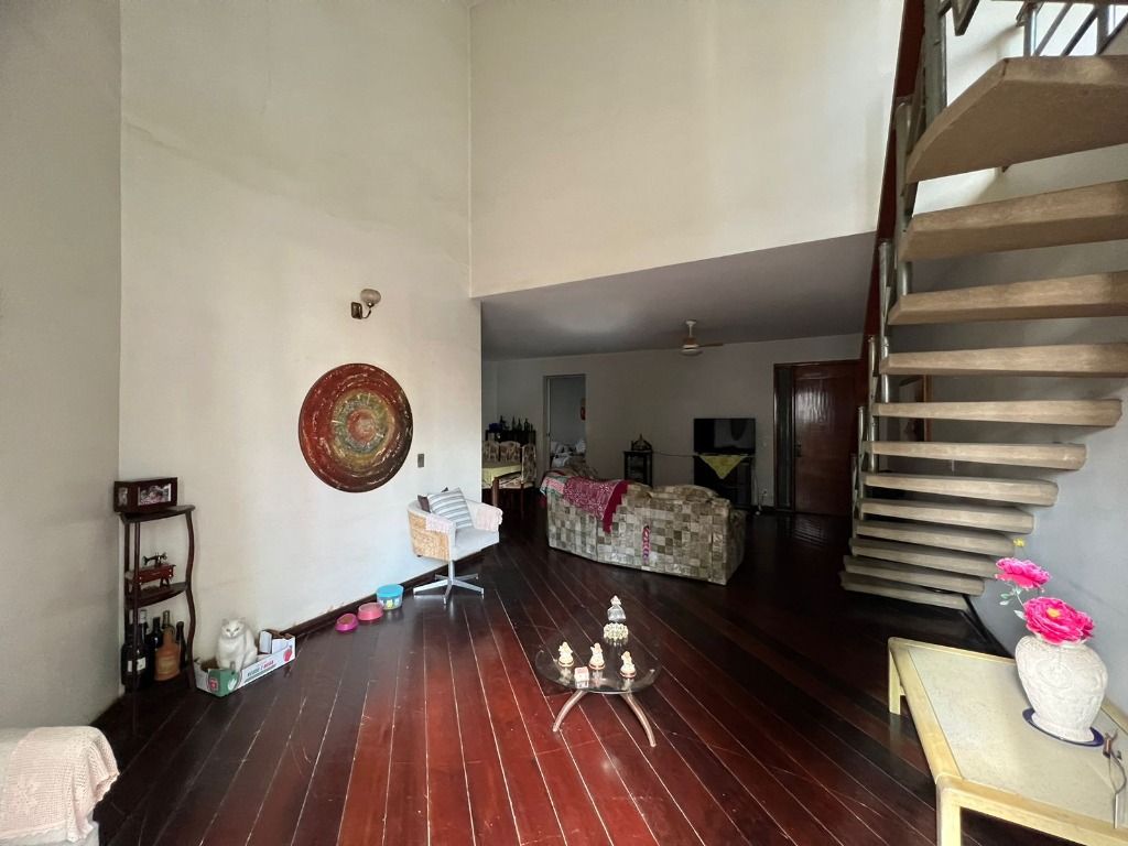 Imagem Apartamento com 4 Quartos à Venda, 214 m²em Setor Oeste - Goiânia