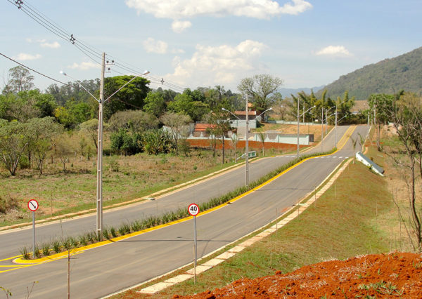 Terreno à Venda, 140 m² em Residencial Alvorada - Bragança Paulista