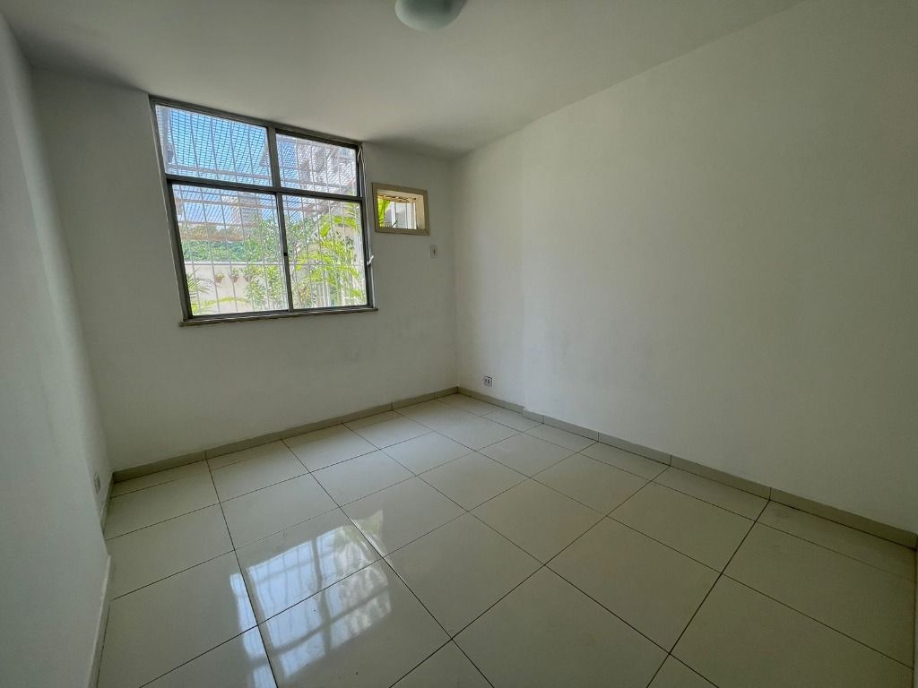 Imagem Apartamento com 2 Quartos à Venda, 142 m²em Icaraí - Niterói Imagem Apartamento com 2 Quartos à Venda, 142 m²em Icaraí - Niterói