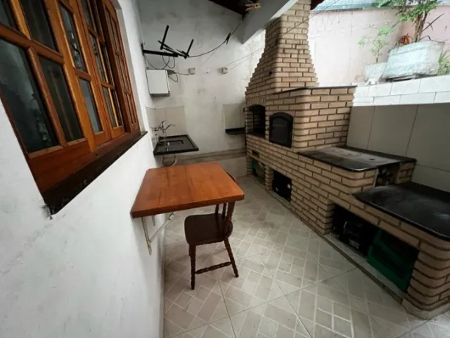 Imagem Sobrado com 2 Quartos à Venda, 250 m²em Jardim Santo Antônio - Santo André