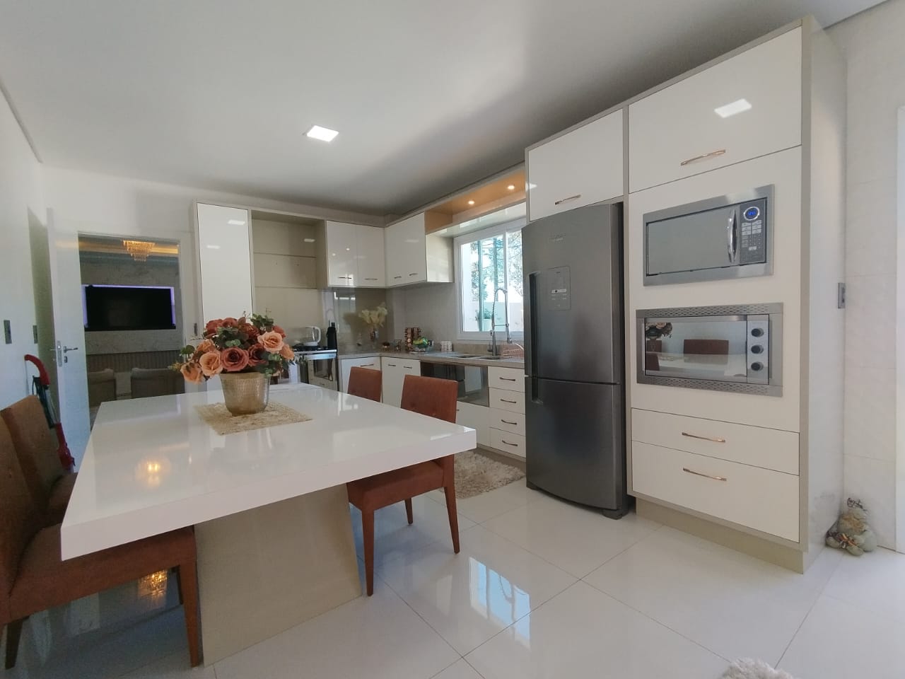 Imagem Sobrado com 3 Quartos à Venda ou Temporada, 360 m²em São José - Passo Fundo Imagem Sobrado com 3 Quartos à Venda ou Temporada, 360 m²em São José - Passo Fundo