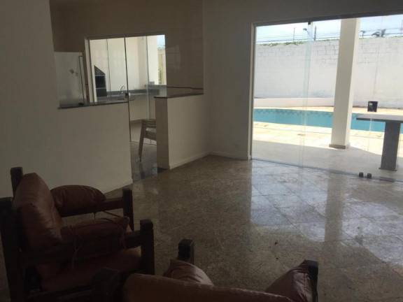 Imagem Casa de Condomínio com 3 Quartos à Venda, 270 m² em Boungainvillé II - Peruíbe