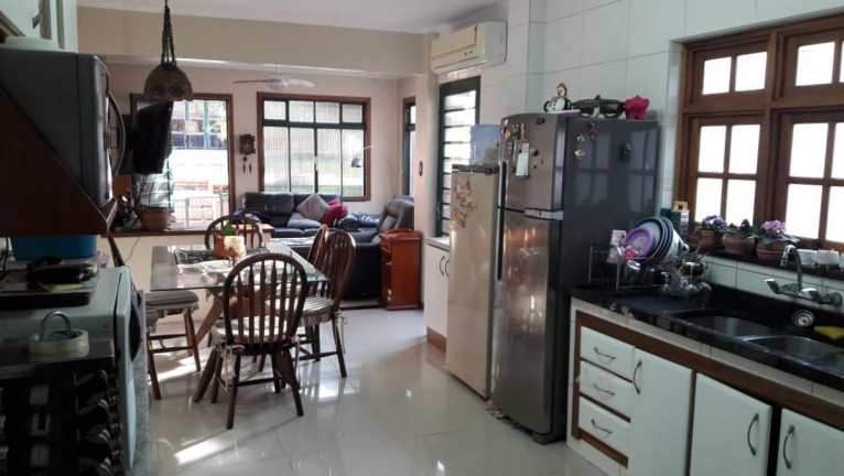 Imagem Casa com 4 Quartos à Venda, 268 m² em Cristo Redentor - Porto Alegre