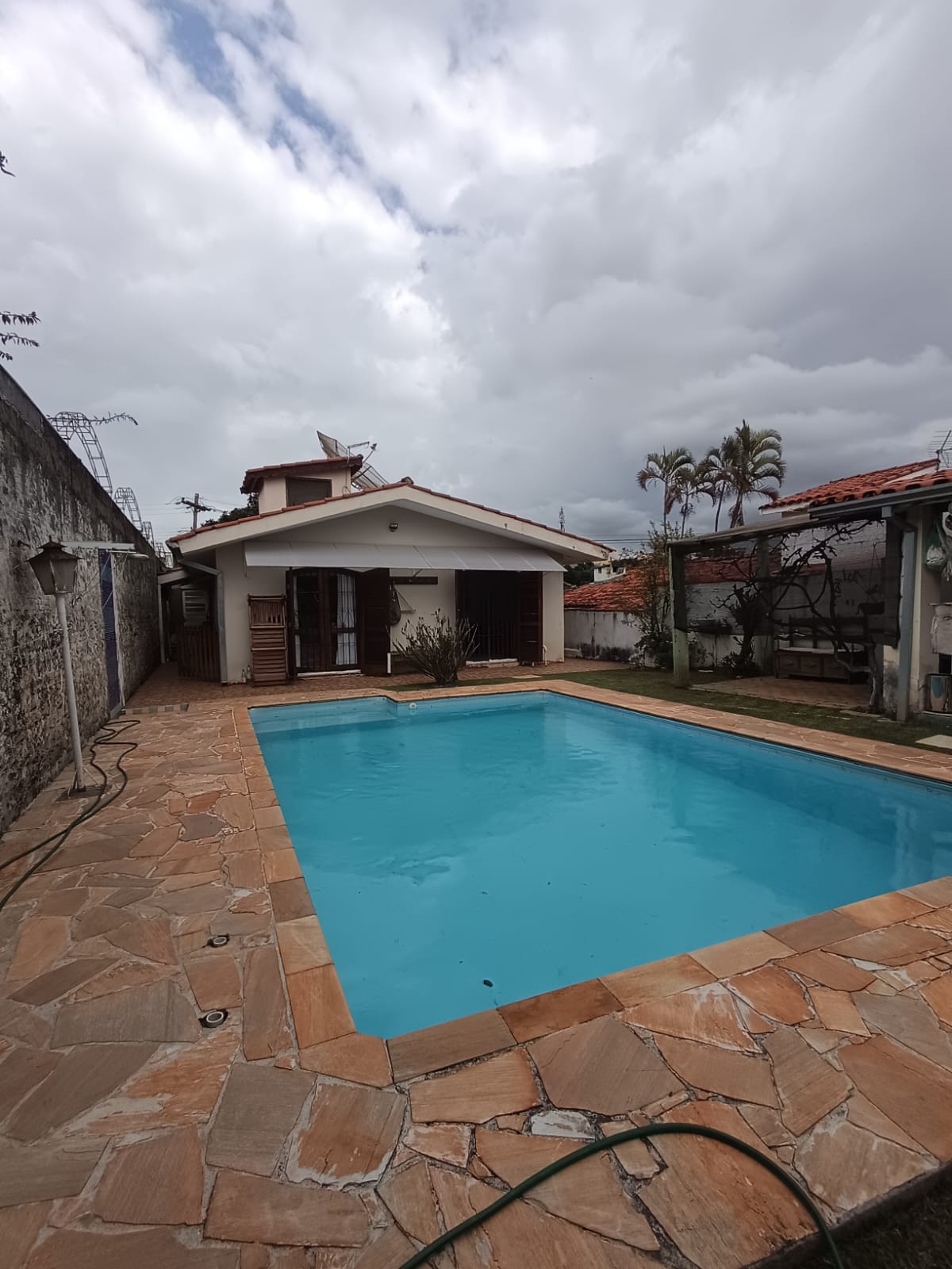 Imagem Casa com 3 Quartos à Venda, 144 m² em Vila Petrópolis - Atibaia Imagem Casa com 3 Quartos à Venda, 144 m² em Vila Petrópolis - Atibaia