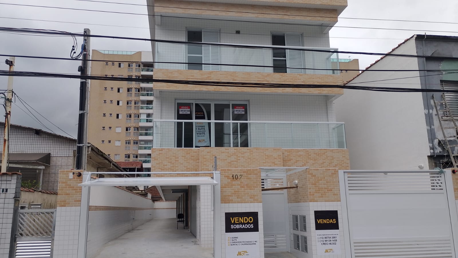 Imagem Sobrado com 3 Quartos à Venda, 121 m² em Aparecida - Santos
