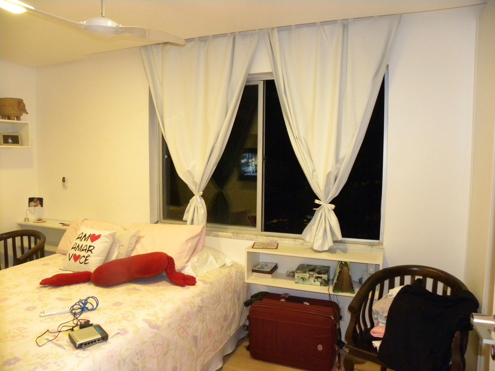 Imagem Apartamento com 2 Quartos para Alugar, 80 m²em Pituba - Salvador