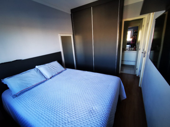 Imagem Apartamento com 2 Quartos à Venda, 72 m² em Vila Carmosina - São Paulo
