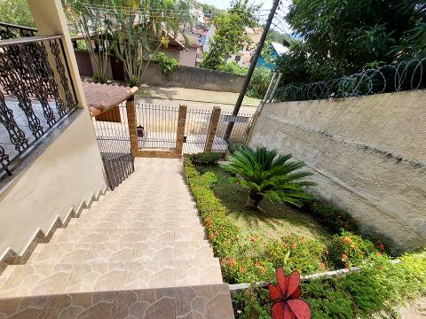 Imagem Casa de Condomínio com 4 Quartos à Venda, 284 m²em Campo Grande - Rio de Janeiro Imagem Casa de Condomínio com 4 Quartos à Venda, 284 m²em Campo Grande - Rio de Janeiro