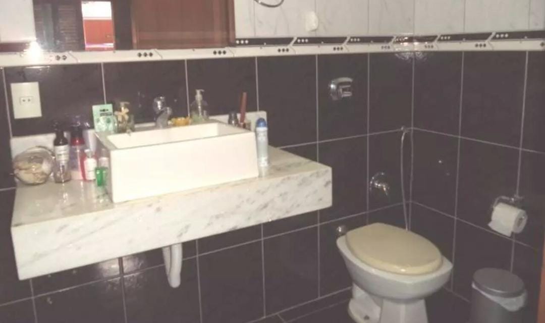 Imagem Casa com 4 Quartos à Venda, 330 m² em Vila Petrópolis - Atibaia Imagem Casa com 4 Quartos à Venda, 330 m² em Vila Petrópolis - Atibaia