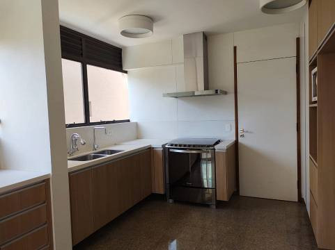 Imagem Apartamento com 3 Quartos para Alugar, 225 m²em Itaim Bibi - São Paulo Imagem Apartamento com 3 Quartos para Alugar, 225 m²em Itaim Bibi - São Paulo