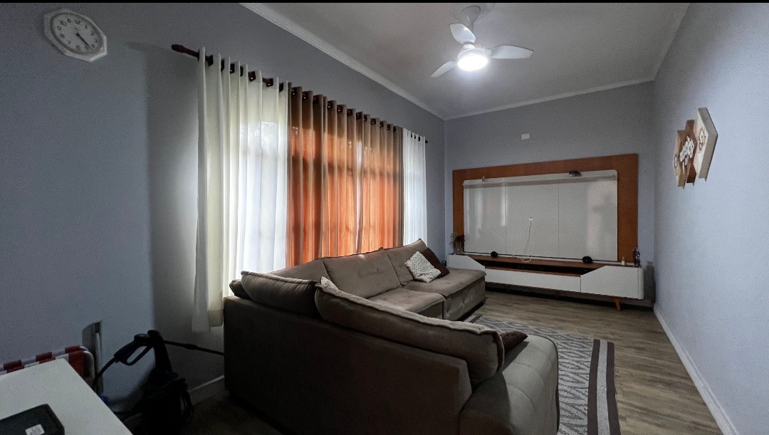 Imagem Casa com 3 Quartos à Venda, 185 m² em Ocian - Praia Grande Imagem Casa com 3 Quartos à Venda, 185 m² em Ocian - Praia Grande