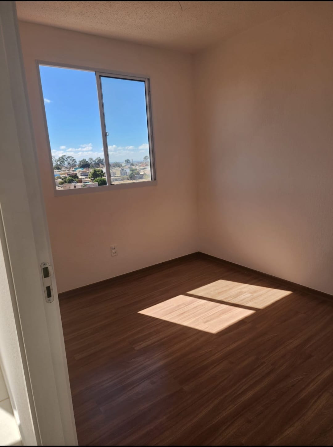 Imagem Apartamento com 2 Quartos à Venda, 45 m²em Recanto das Emas - Brasília Imagem Apartamento com 2 Quartos à Venda, 45 m²em Recanto das Emas - Brasília