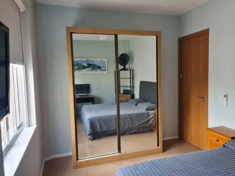 Imagem Apartamento com 2 Quartos à Venda, 100 m²em Copacabana - Rio de Janeiro Imagem Apartamento com 2 Quartos à Venda, 100 m²em Copacabana - Rio de Janeiro