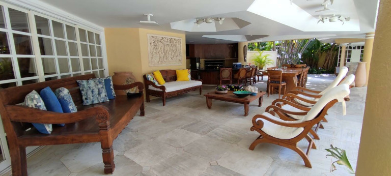 Imagem Casa de Condomínio com 5 Quartos à Venda, 1.008 m² em Barra da Tijuca - Rio de Janeiro