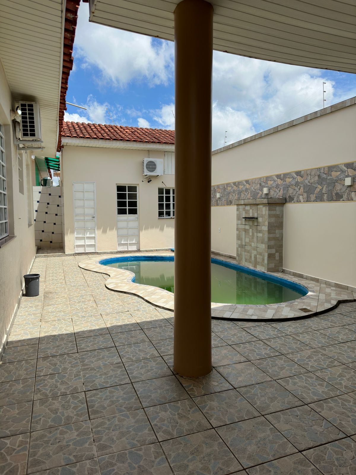 Imagem Casa com 3 Quartos à Venda, 256 m² em Planalto - Manaus Imagem Casa com 3 Quartos à Venda, 256 m² em Planalto - Manaus