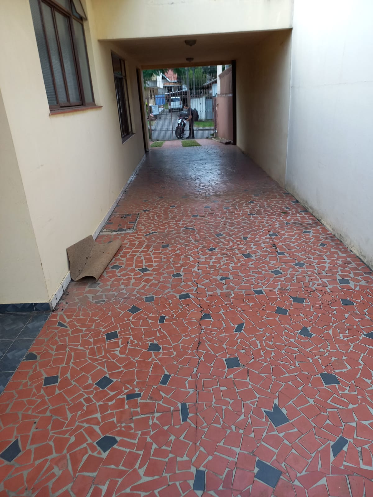 Imagem Terreno à Venda, 600 m² em Portão - Curitiba