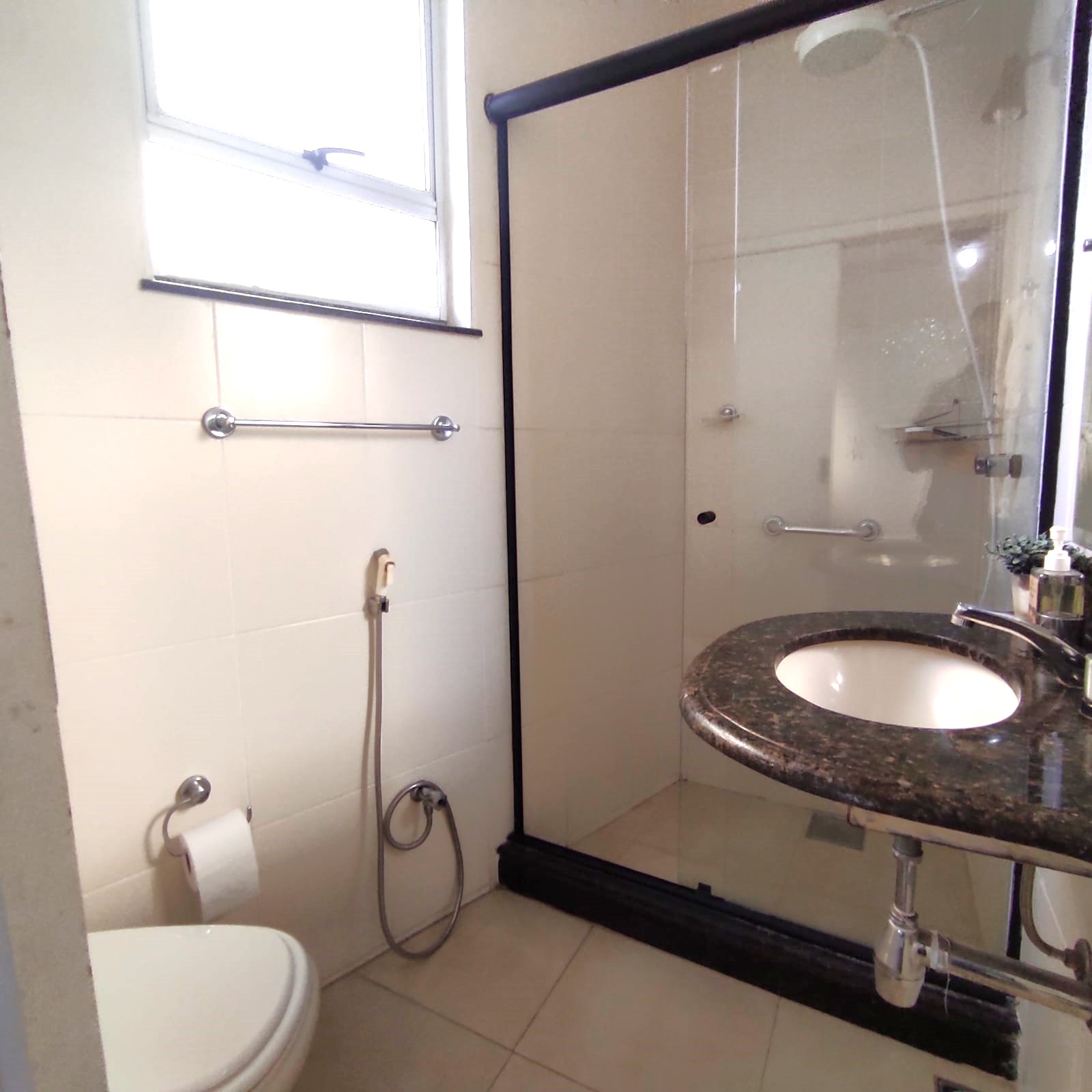 Imagem Apartamento com 3 Quartos à Venda, 105 m²em Anchieta - Belo Horizonte Imagem Apartamento com 3 Quartos à Venda, 105 m²em Anchieta - Belo Horizonte