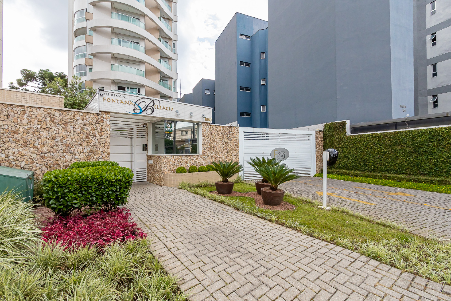 Imagem Apartamento com 3 Quartos à Venda, 172 m² em Cristo Rei - Curitiba Imagem Apartamento com 3 Quartos à Venda, 172 m² em Cristo Rei - Curitiba