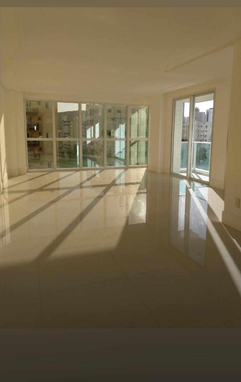 Imagem Apartamento com 3 Quartos à Venda, 162 m²em Centro - Balneário Camboriú