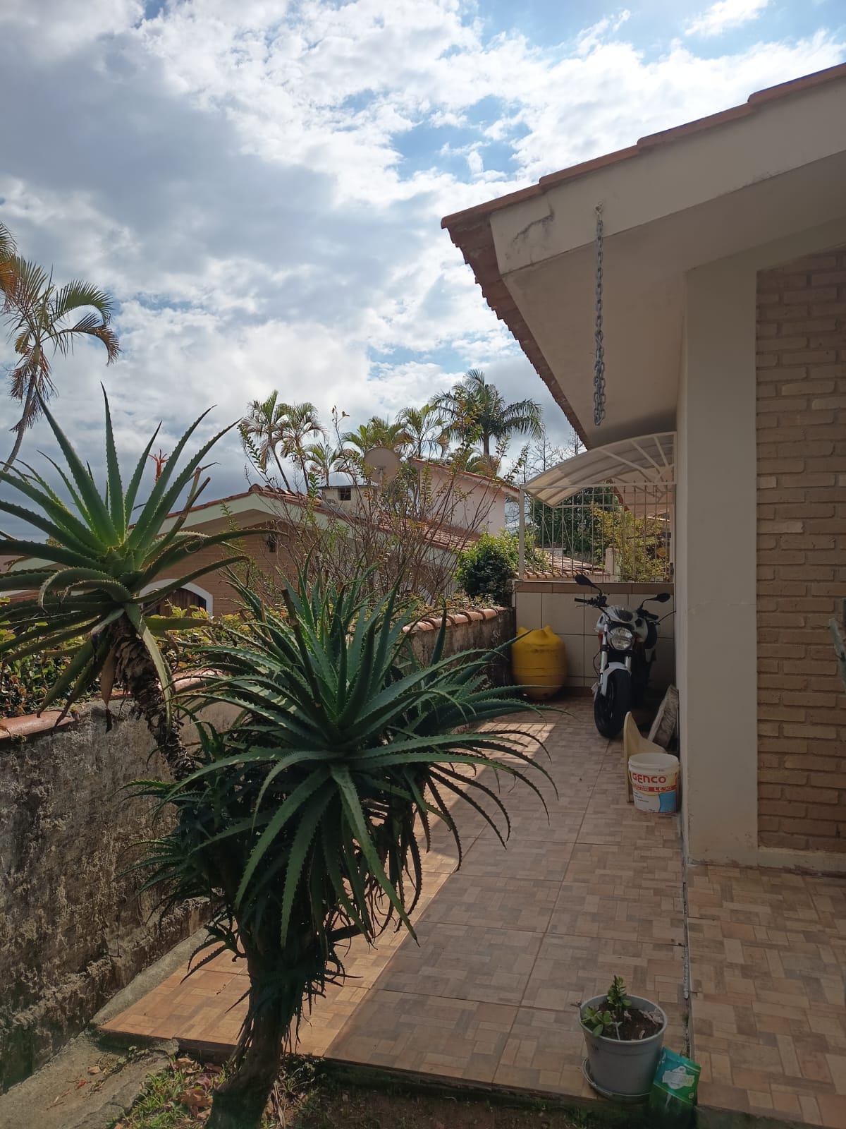 Imagem Casa com 3 Quartos à Venda, 144 m² em Vila Petrópolis - Atibaia Imagem Casa com 3 Quartos à Venda, 144 m² em Vila Petrópolis - Atibaia