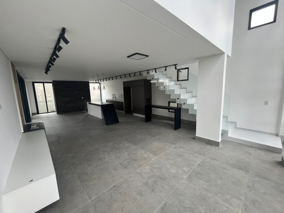 Imagem Casa com 4 Quartos à Venda, 400 m²em Jardim das Cerejeiras - Arujá Imagem Casa com 4 Quartos à Venda, 400 m²em Jardim das Cerejeiras - Arujá