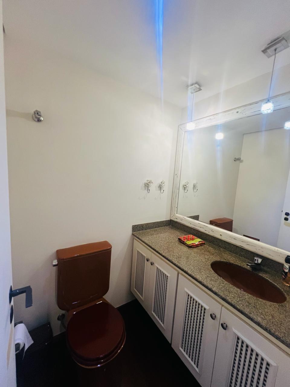 Imagem Apartamento com 4 Quartos à Venda, 167 m²em Cambuí - Campinas