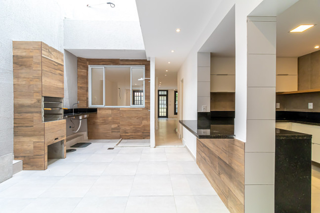 Imagem Casa de Vila com 4 Quartos à Venda, 234 m² em Catete - Rio de Janeiro