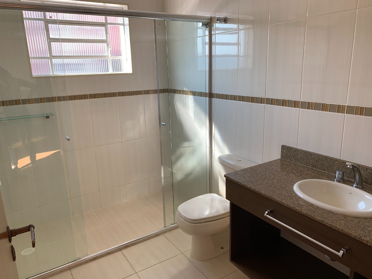 Imagem Sobrado com 4 Quartos à Venda, 408 m²em Vila Ipiranga - Mogi das Cruzes Imagem Sobrado com 4 Quartos à Venda, 408 m²em Vila Ipiranga - Mogi das Cruzes