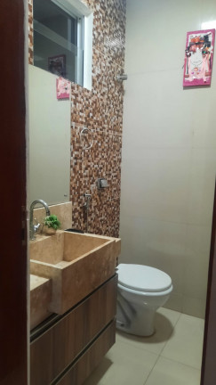 Imagem Casa de Condomínio com 5 Quartos para Alugar, 200 m² em Maraponga - Fortaleza