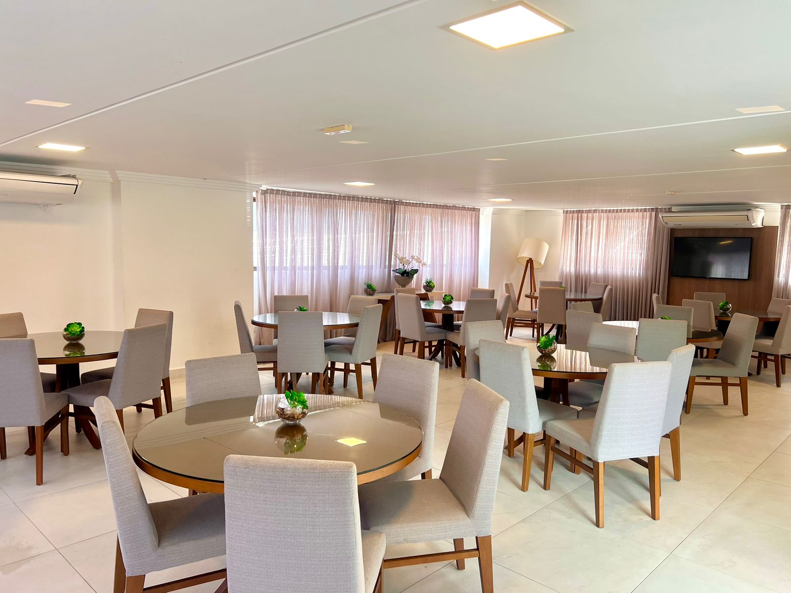 Imagem Apartamento com 3 Quartos à Venda, 91 m²em Jardim Oceania - João Pessoa