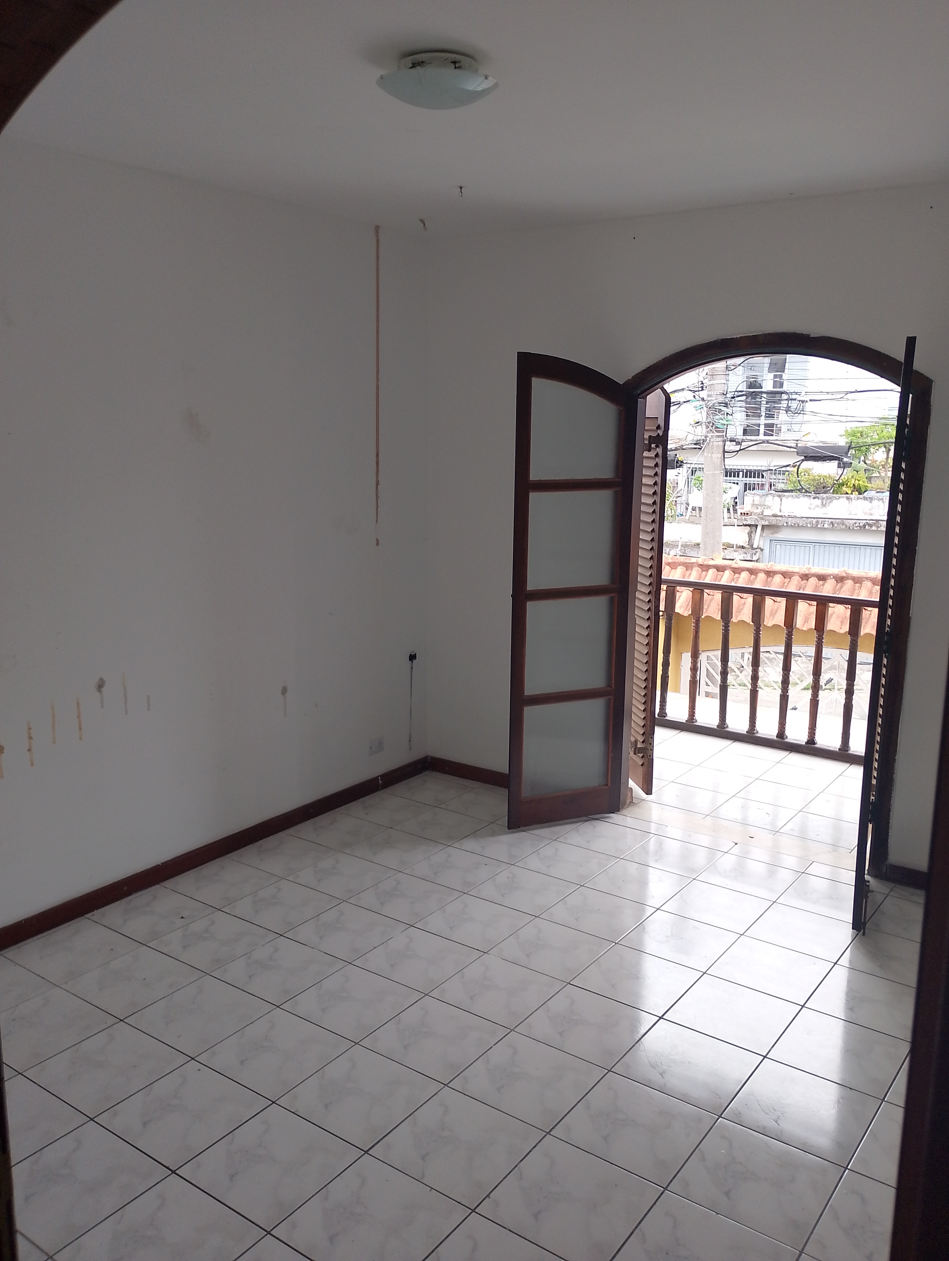 Imagem Sobrado com 3 Quartos à Venda, 300 m² em Vila Ipiranga - Mogi das Cruzes