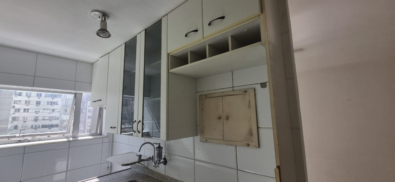 Imagem Apartamento com 1 Quarto à Venda, 50 m²em Copacabana - Rio de Janeiro
