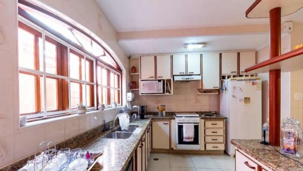Imagem Casa de Vila com 4 Quartos à Venda, 82 m²em Vila Olímpia - São Paulo