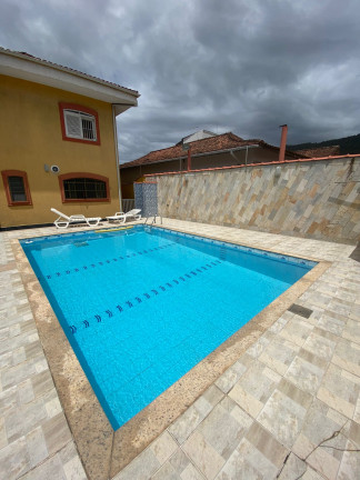 Imagem Casa com 3 Quartos à Venda, 300 m² em Solemar - Praia Grande Imagem Casa com 3 Quartos à Venda, 300 m² em Solemar - Praia Grande