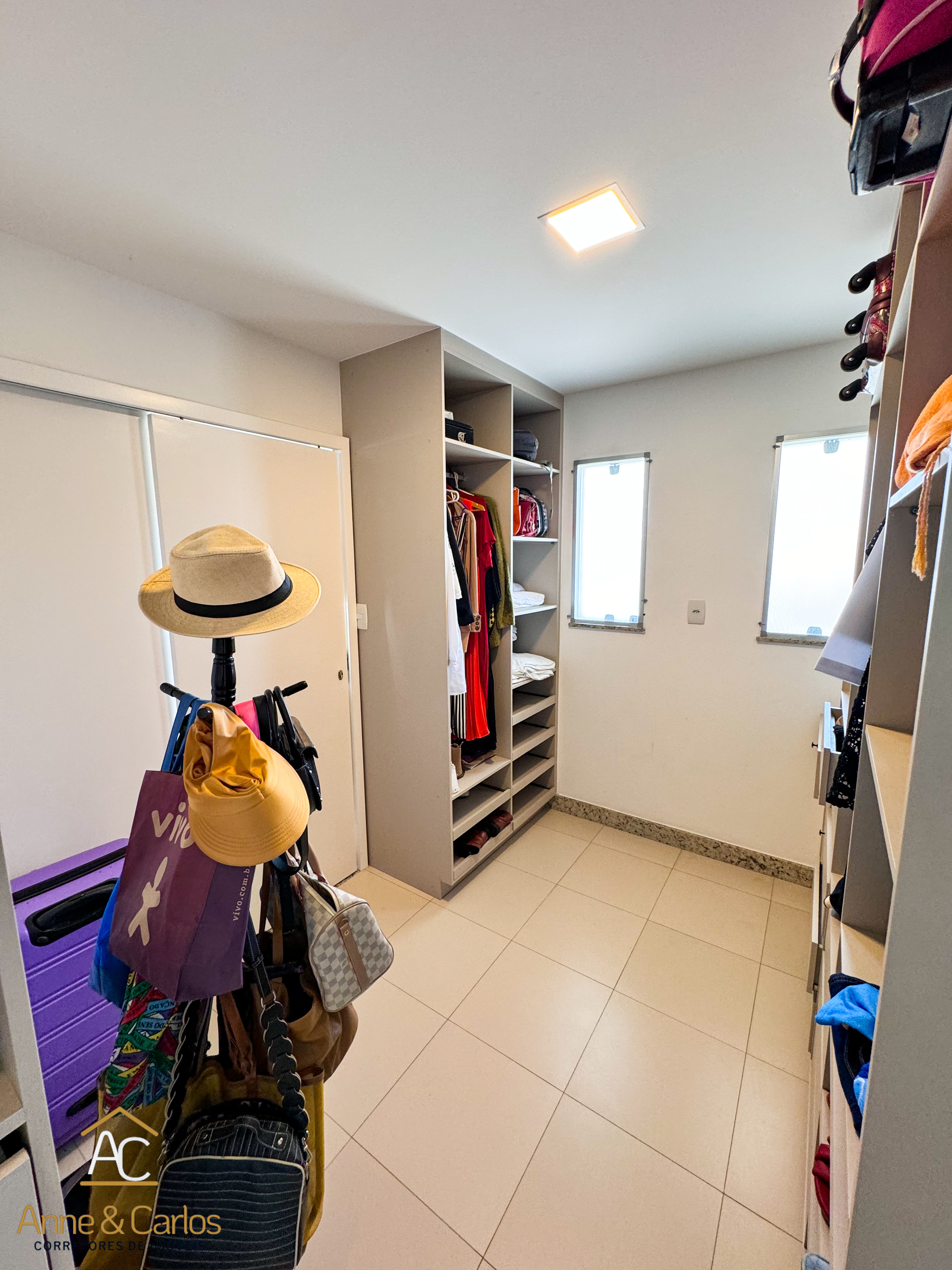 Imagem Casa de Condomínio com 5 Quartos à Venda, 302 m²em Aruana - Aracaju