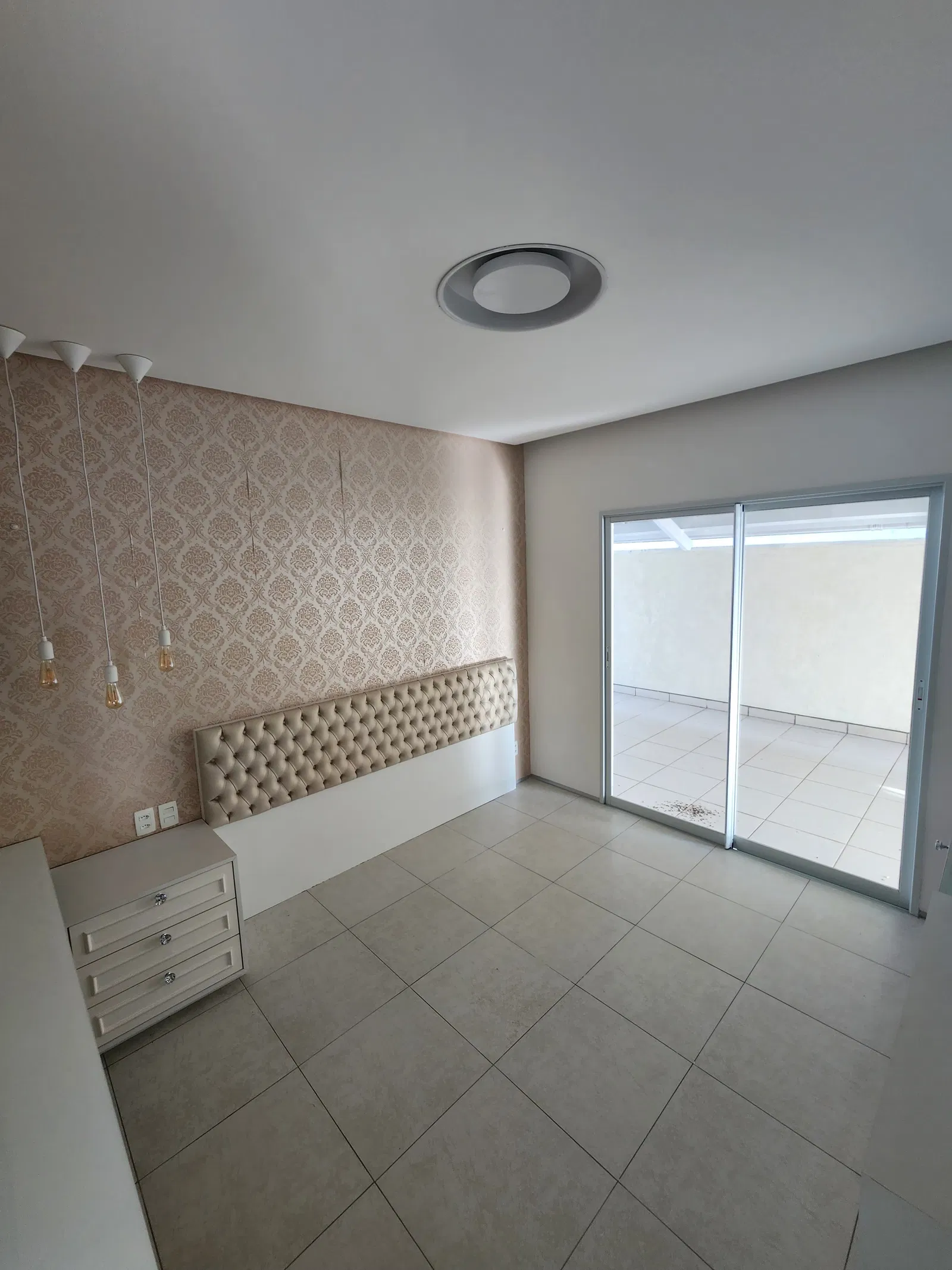 Imagem Casa de Condomínio com 3 Quartos à Venda, 277 m²em SAPIRANGA - FORTALEZA Imagem Casa de Condomínio com 3 Quartos à Venda, 277 m²em SAPIRANGA - FORTALEZA