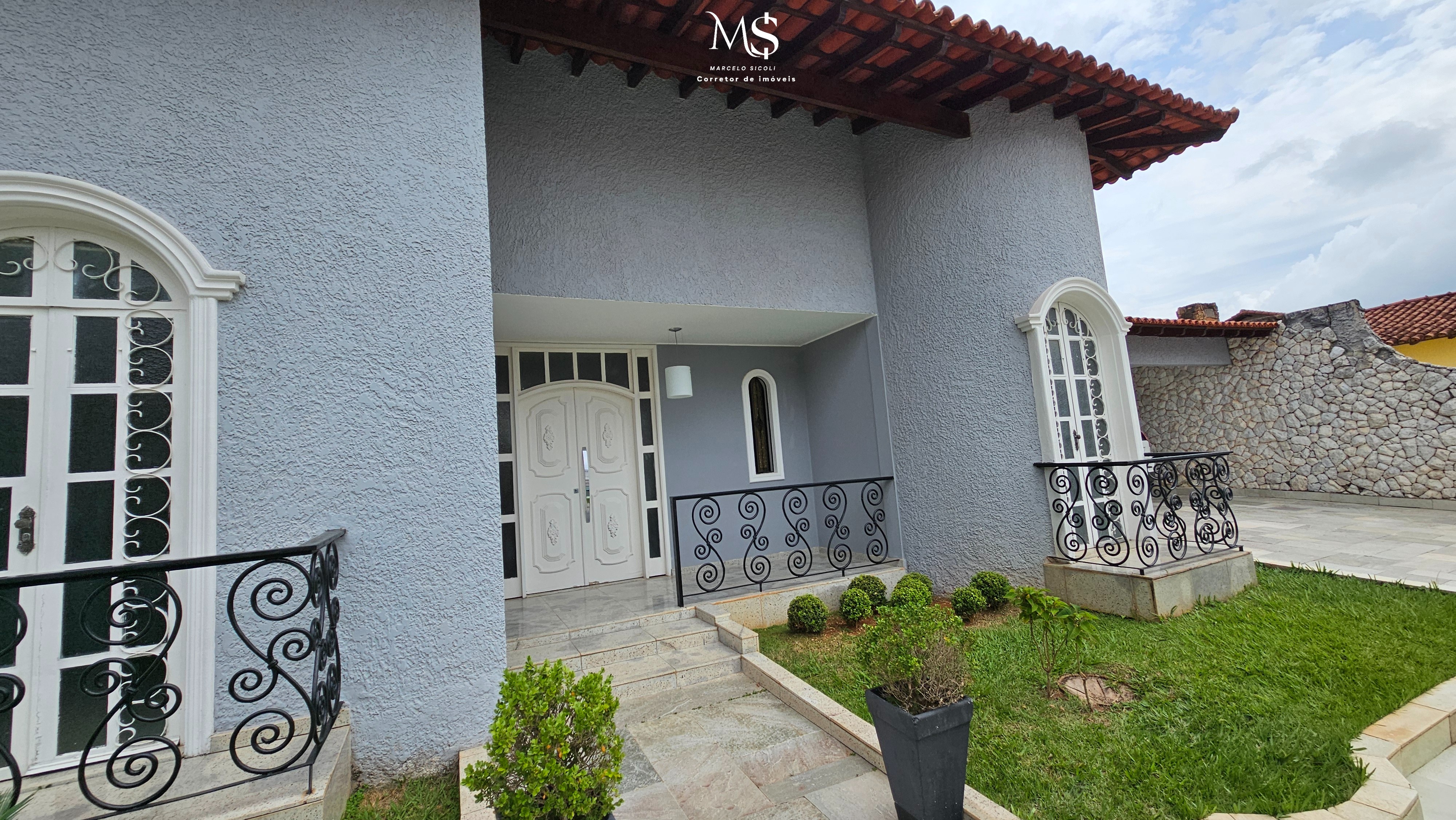 Imagem Casa com 1 Quarto à Venda, 683 m² em Setor de Habitações Individuais Sul - Brasília