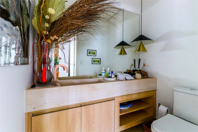 Imagem Casa de Vila com 4 Quartos à Venda, 250 m² em Vila Nova Conceição - São Paulo