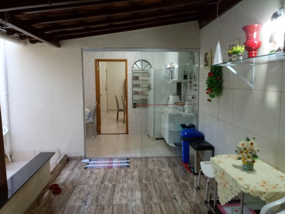 Imagem Casa com 5 Quartos à Venda, 310 m² em Taguatinga Norte (Taguatinga) - Brasília