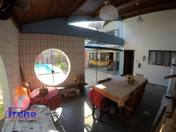 Imagem Sobrado com 6 Quartos à Venda, 270 m² em Suarão - Itanhaém