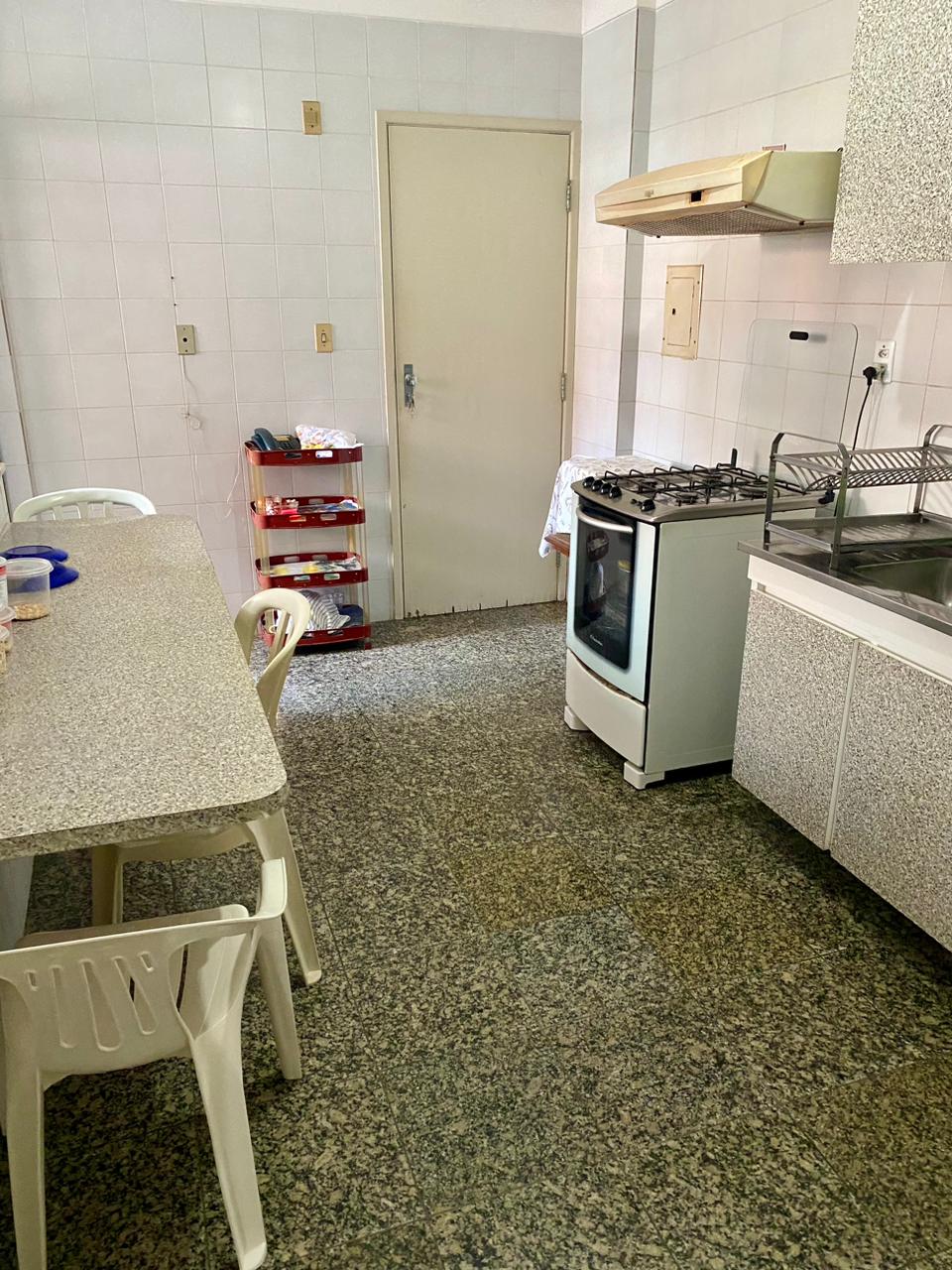 Imagem Apartamento com 3 Quartos para Alugar, 148 m²em Itaigara - Salvador