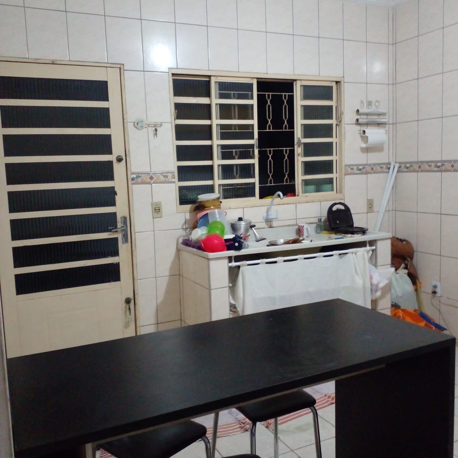 Imagem Casa com 1 Quarto à Venda, 50 m²em Jardim Santa Ines Iii - São José dos Campos