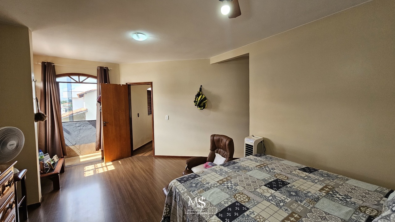 Imagem Casa de Condomínio com 4 Quartos à Venda, 360 m² em Setor Habitacional Jardim Botânico - Brasília