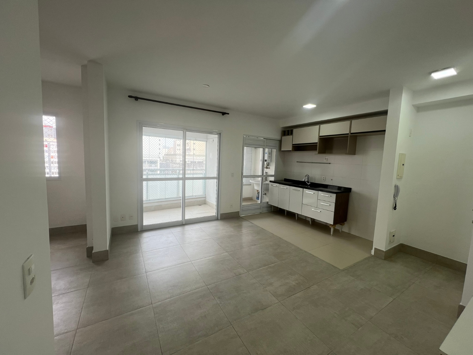 Imagem Apartamento com 1 Quarto para Alugar, 45 m² em Santa Efigênia - São Paulo