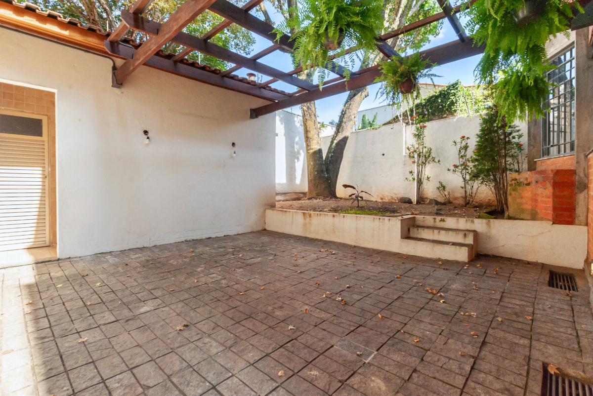 Imagem Casa com 3 Quartos à Venda, 230 m² em Jardim Paulistano - São Paulo