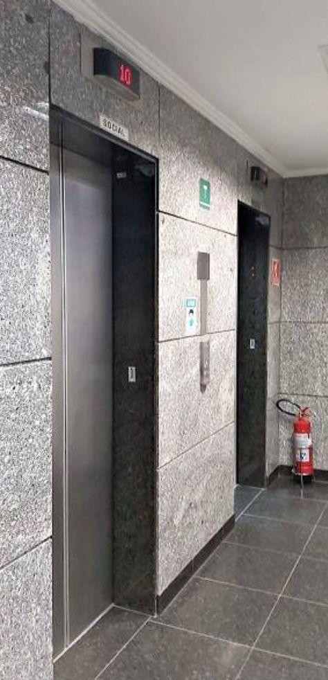 Sala Comercial à Venda, 300 m²em Cerqueira César - São Paulo